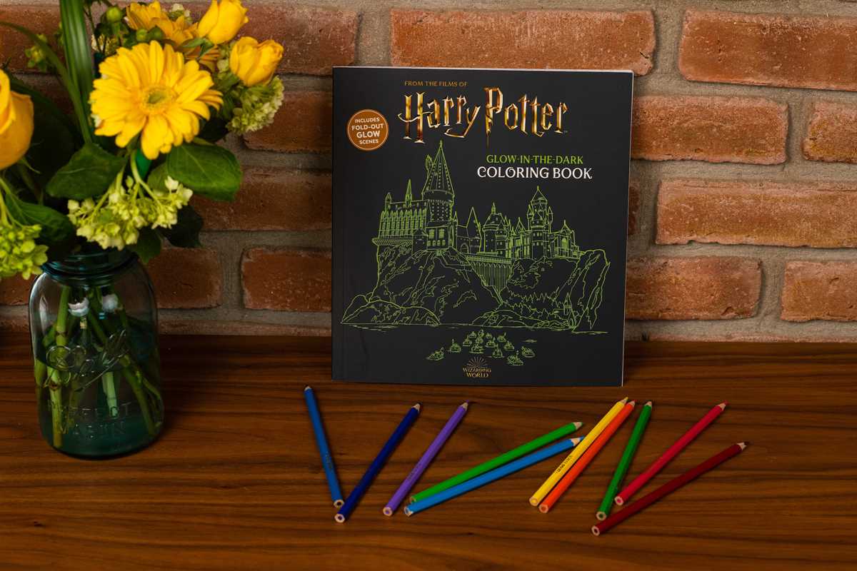 Harry Potter Glow in the Dark Coloring Book by Editors of Thunder Bay Press - Leo's Treasure Box